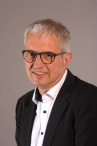 Erik Schoettl